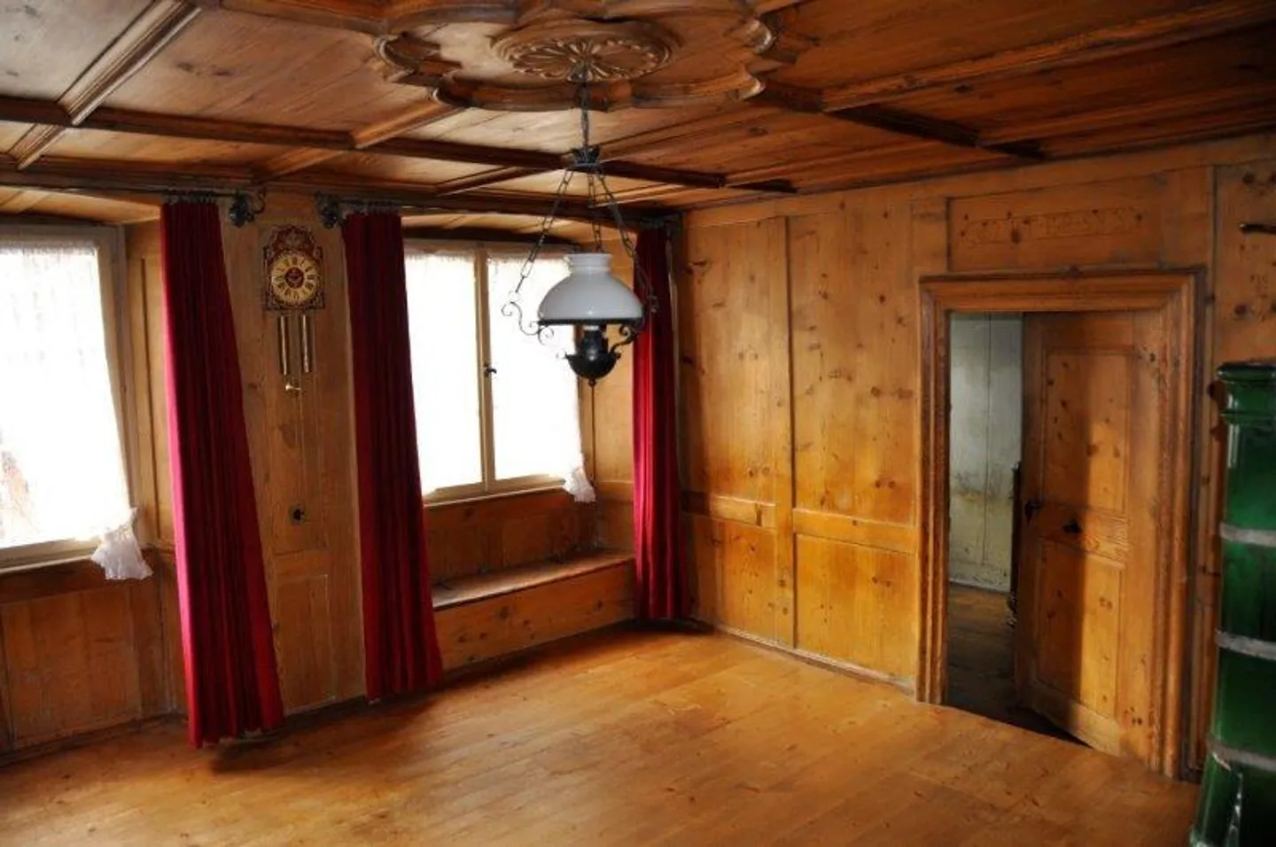 3.5 Zimmer altbau Wohnung mit Holzfeuerung mitten in Maienfeld - Foto 8 von 10