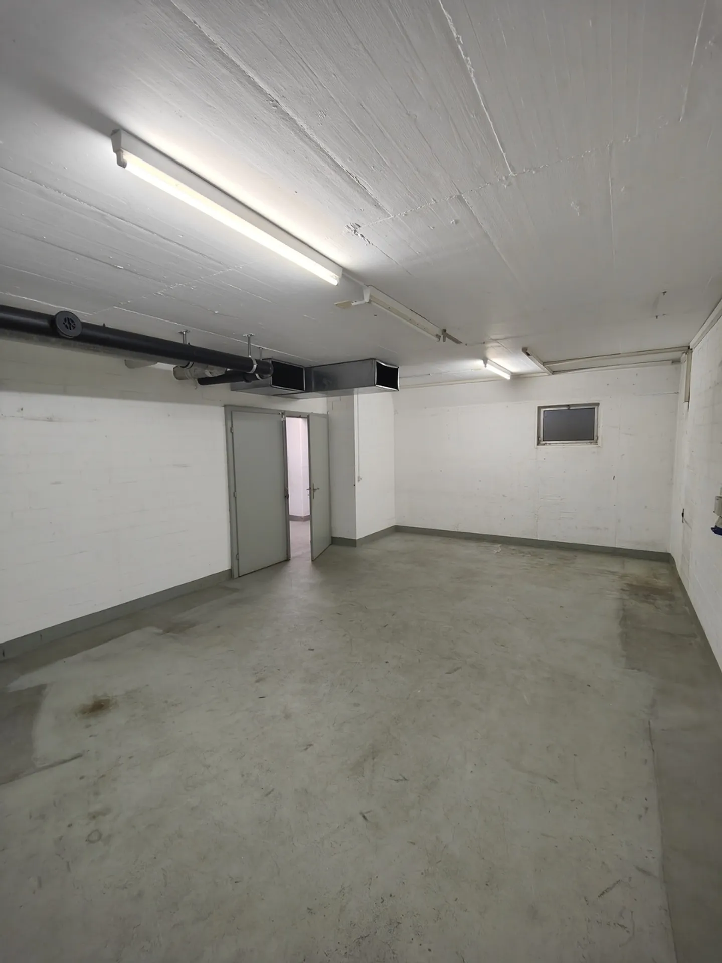 32m2 Salle de stockage Bern - Villettenmattstrasse 15 - Photo 6 sur 8