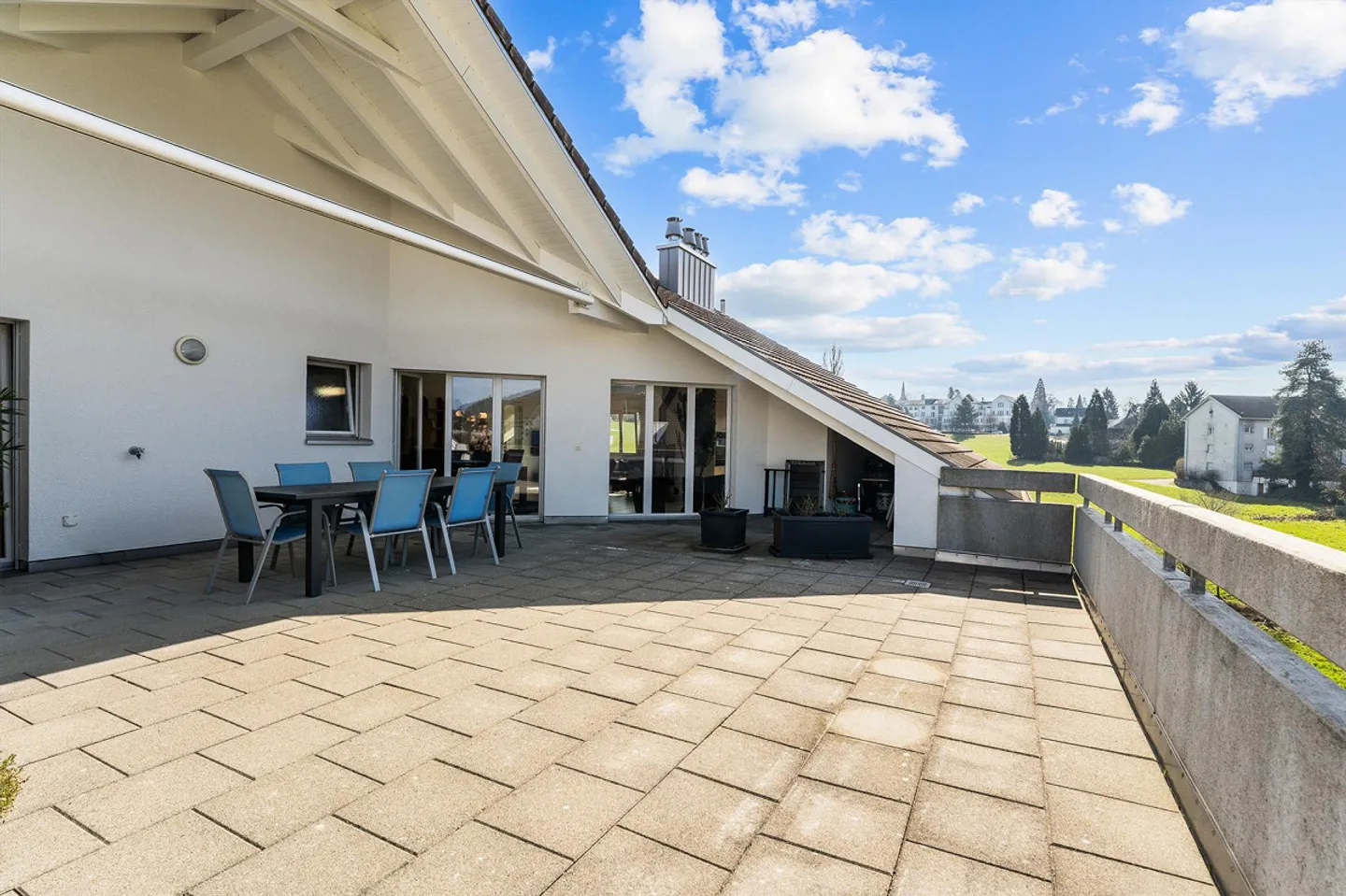 Spacious Penthouse in Reinach - Photo 14 of 15