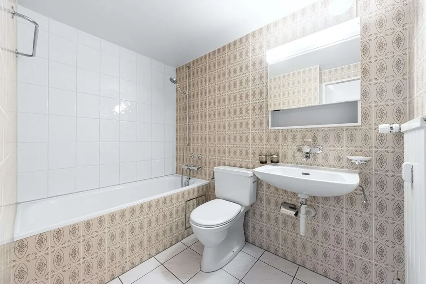 Dachwohnung mit viel Licht und Luft - Foto 3 von 6