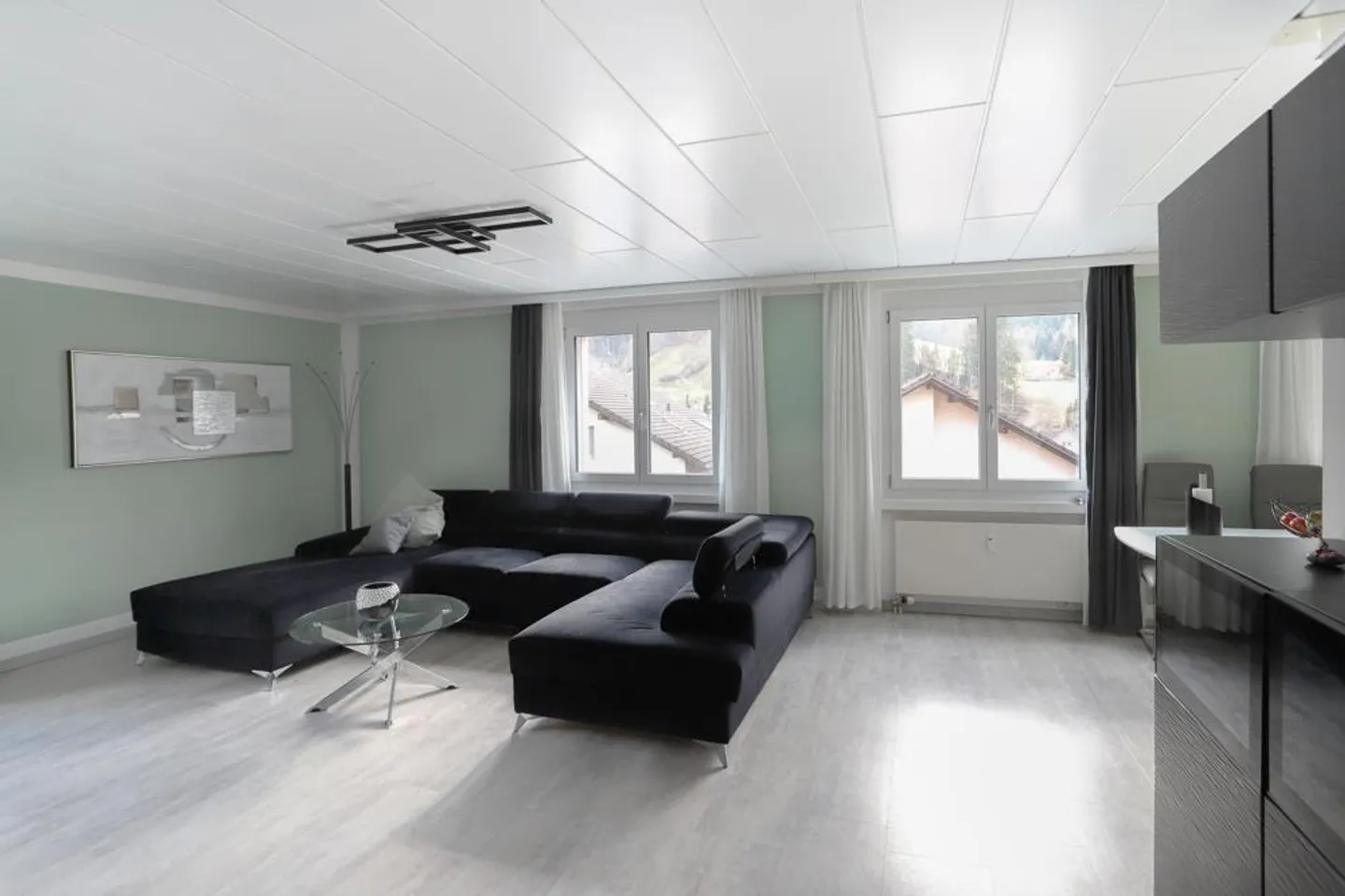 Attractive apartment over two floors with balcony - Photo 6 of 7