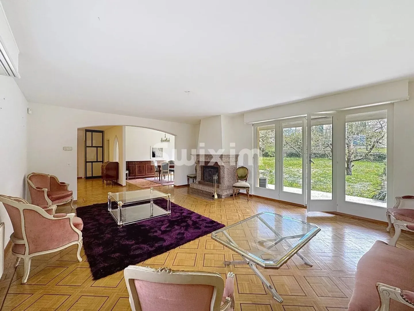 Charming Detached House - Photo 3 of 6