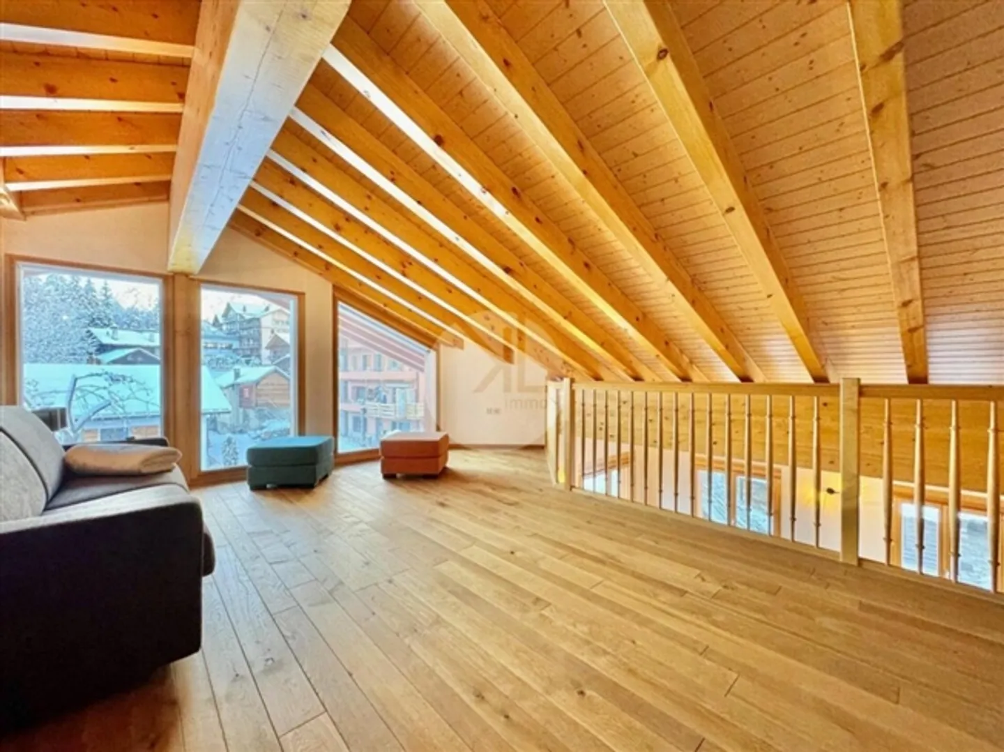 Penthouse 5.5 Rooms in Les Marécottes - Photo 5 of 12