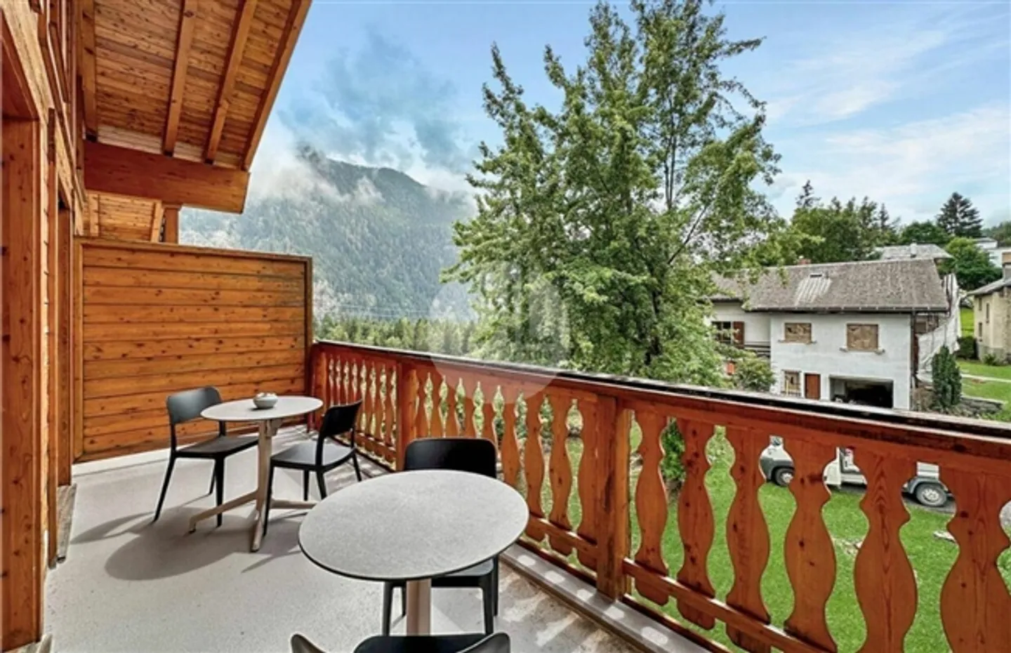 Penthouse 5.5 Rooms in Les Marécottes - Photo 3 of 12