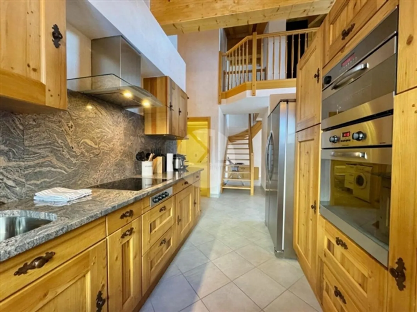 Penthouse 5.5 Rooms in Les Marécottes - Photo 10 of 12