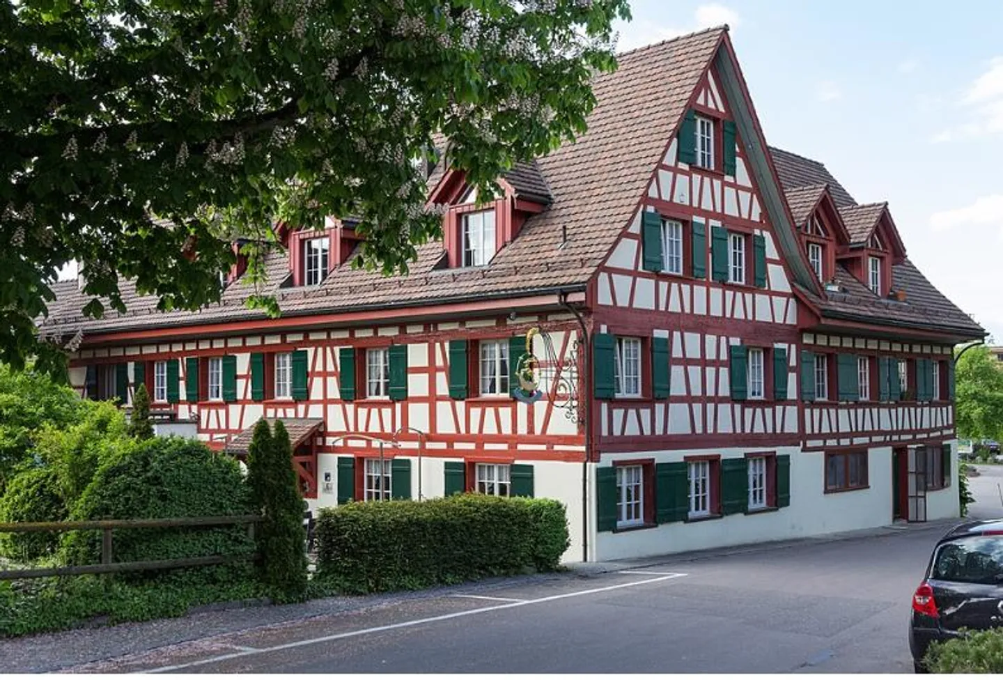 Maisonette recentemente ristrutturata e stilosa nel centro del villaggio di Tägerwilen - Foto 8 di 8