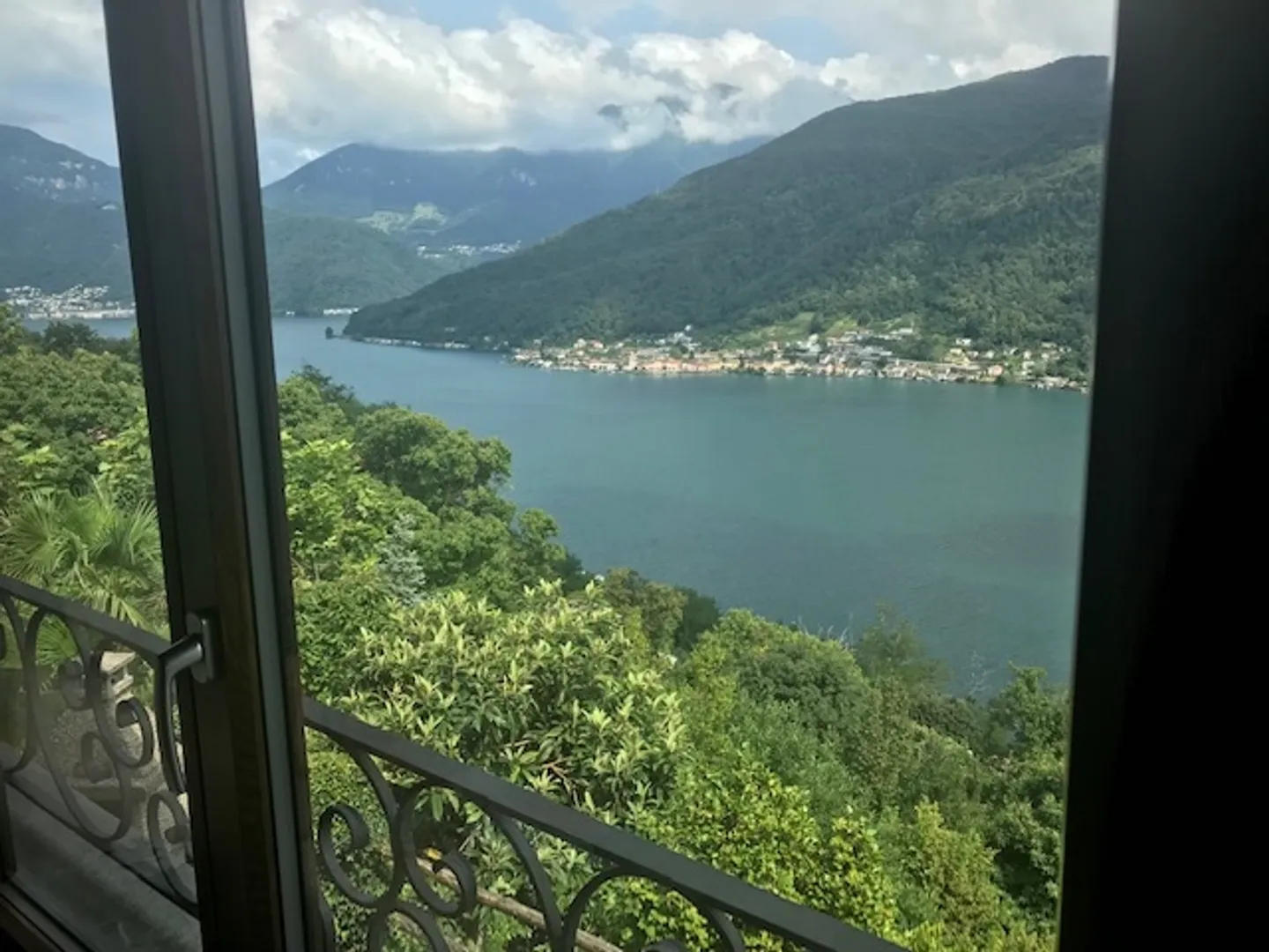 Villa in vendita - Foto 1 di 6