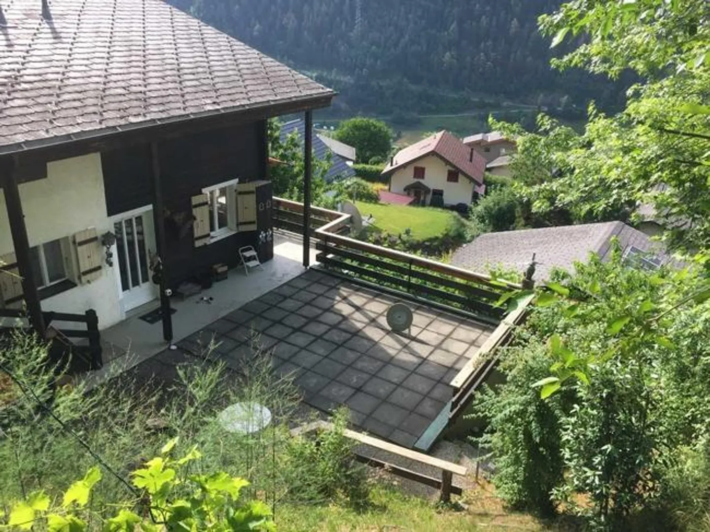 Chalet du canton du Valais avec 3 appartements - Photo 4 sur 11