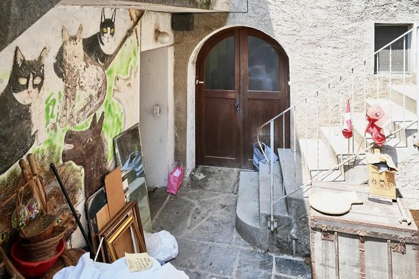 Casa di villaggio con 10 camere, balcone, cortile e vista da sogno - Foto 7 di 14