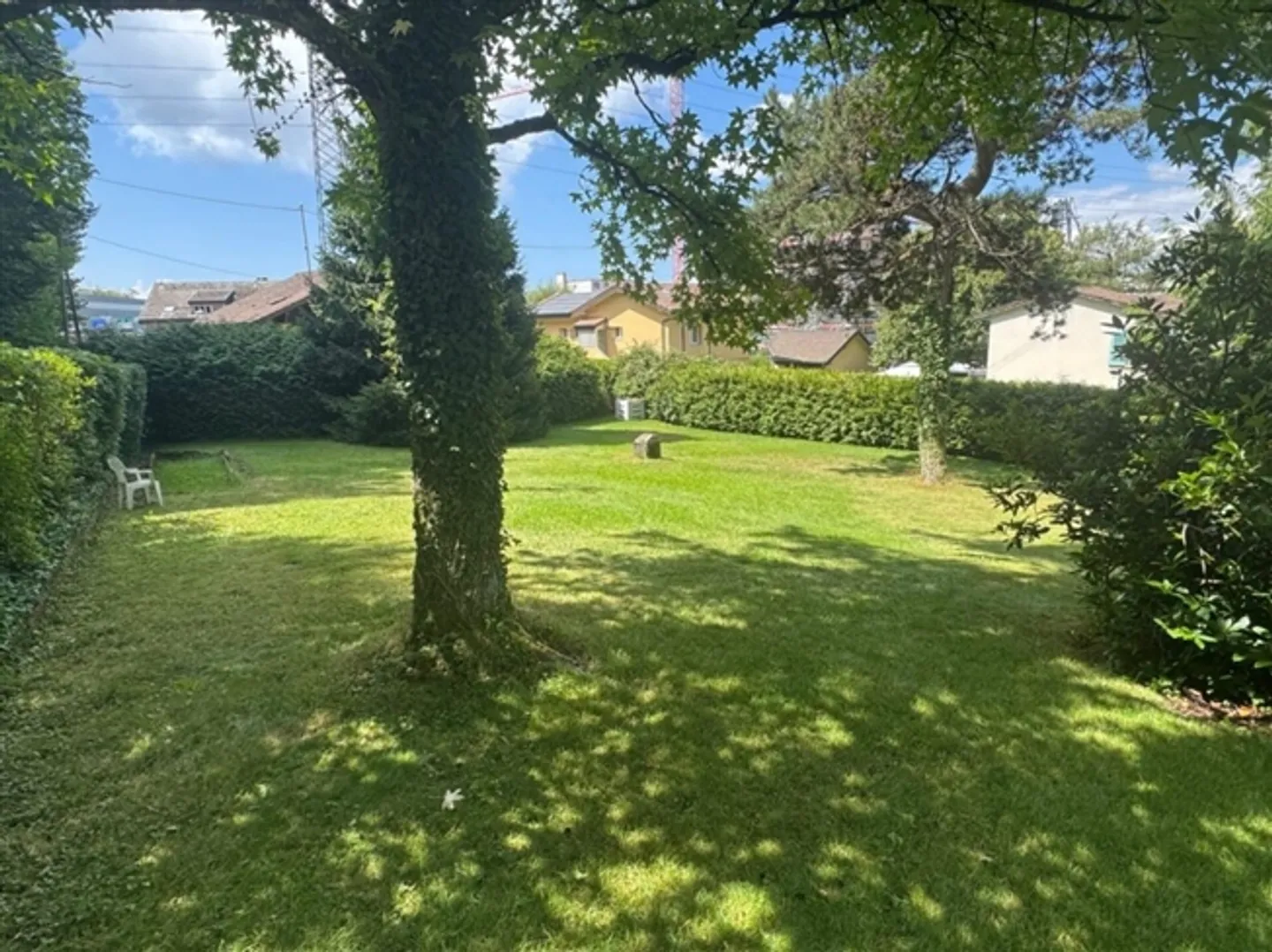 Beautiful building plot of 1,800 m² in Epalinges, district of Croisettes - Photo 5 of 6