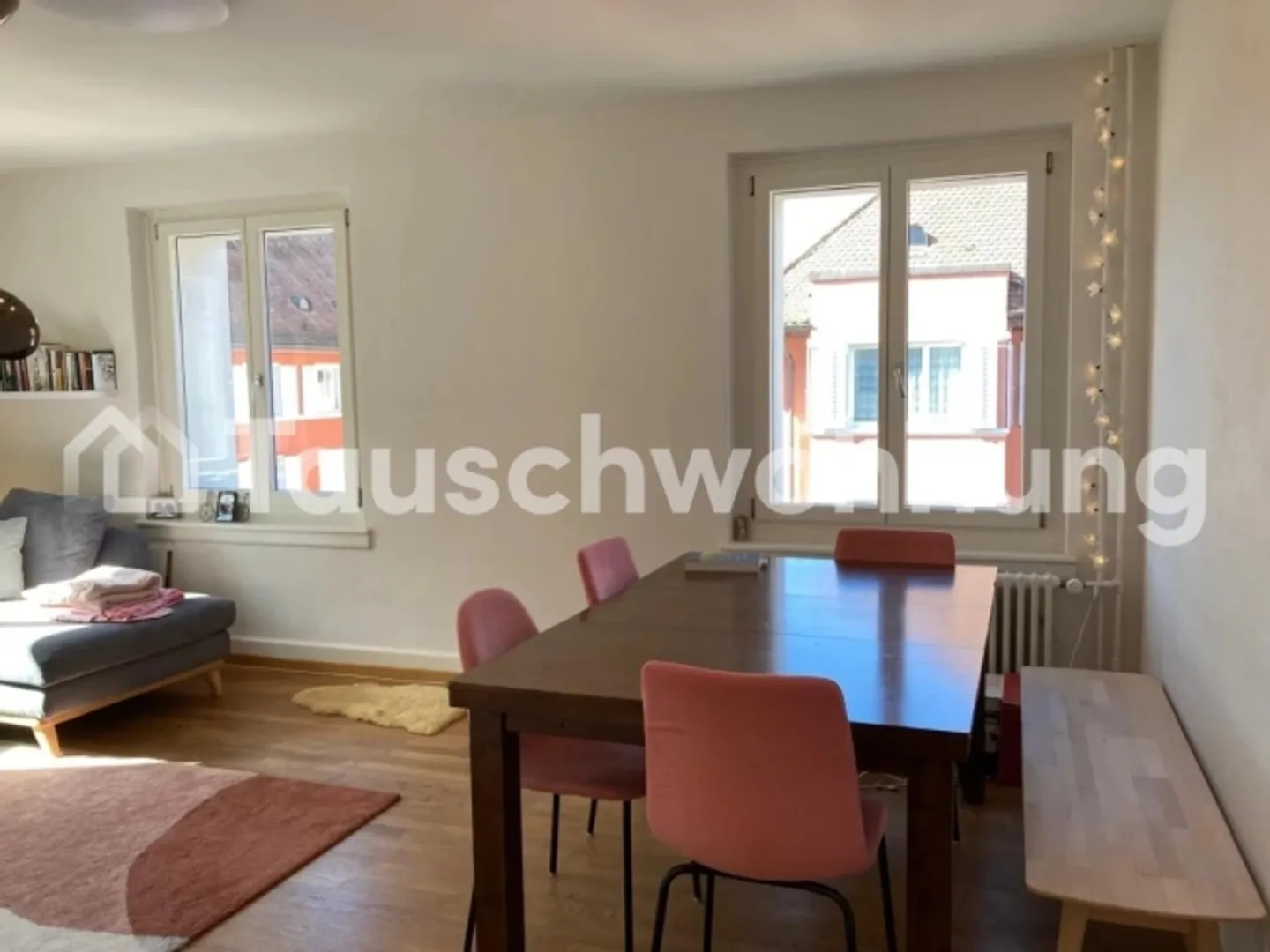 Spacious 3.5-Room Apartment - Photo 3 of 15