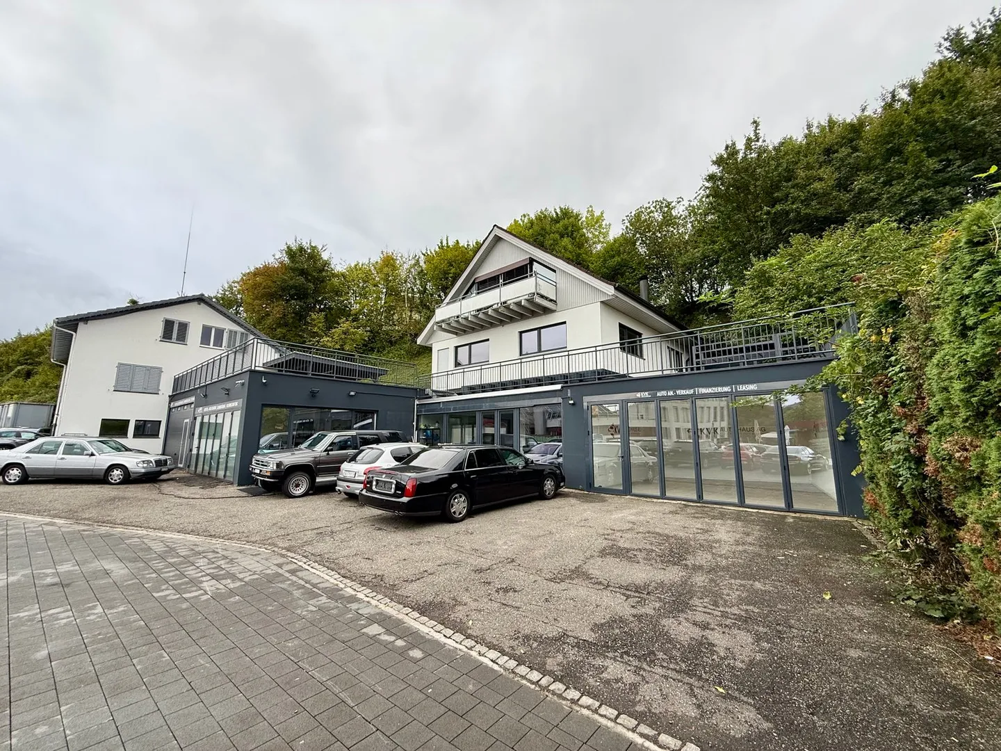 Proprietà residenziale / commerciale come accordo di condivisione - Oggetto di rendimento attraente con grande potenziale - Foto 3 di 27