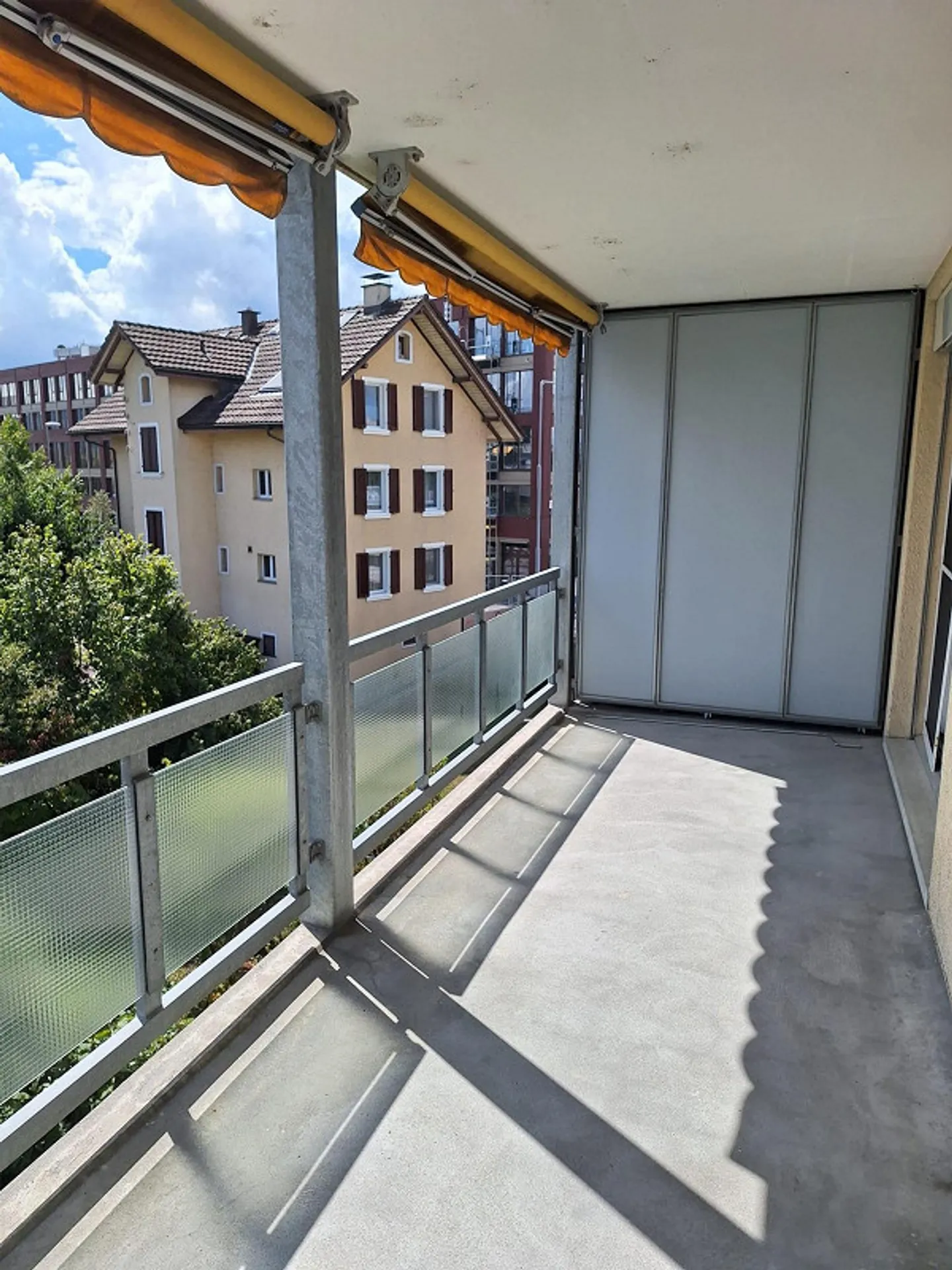 Bright 2.5-room apartment in Cham from 1.10.26 - Photo 7 of 13