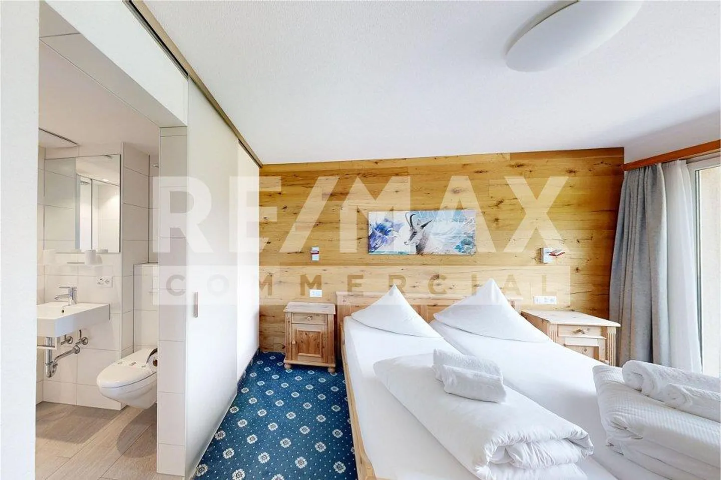 Hotel in una posizione ben visibile e di prima classe - Foto 5 di 13