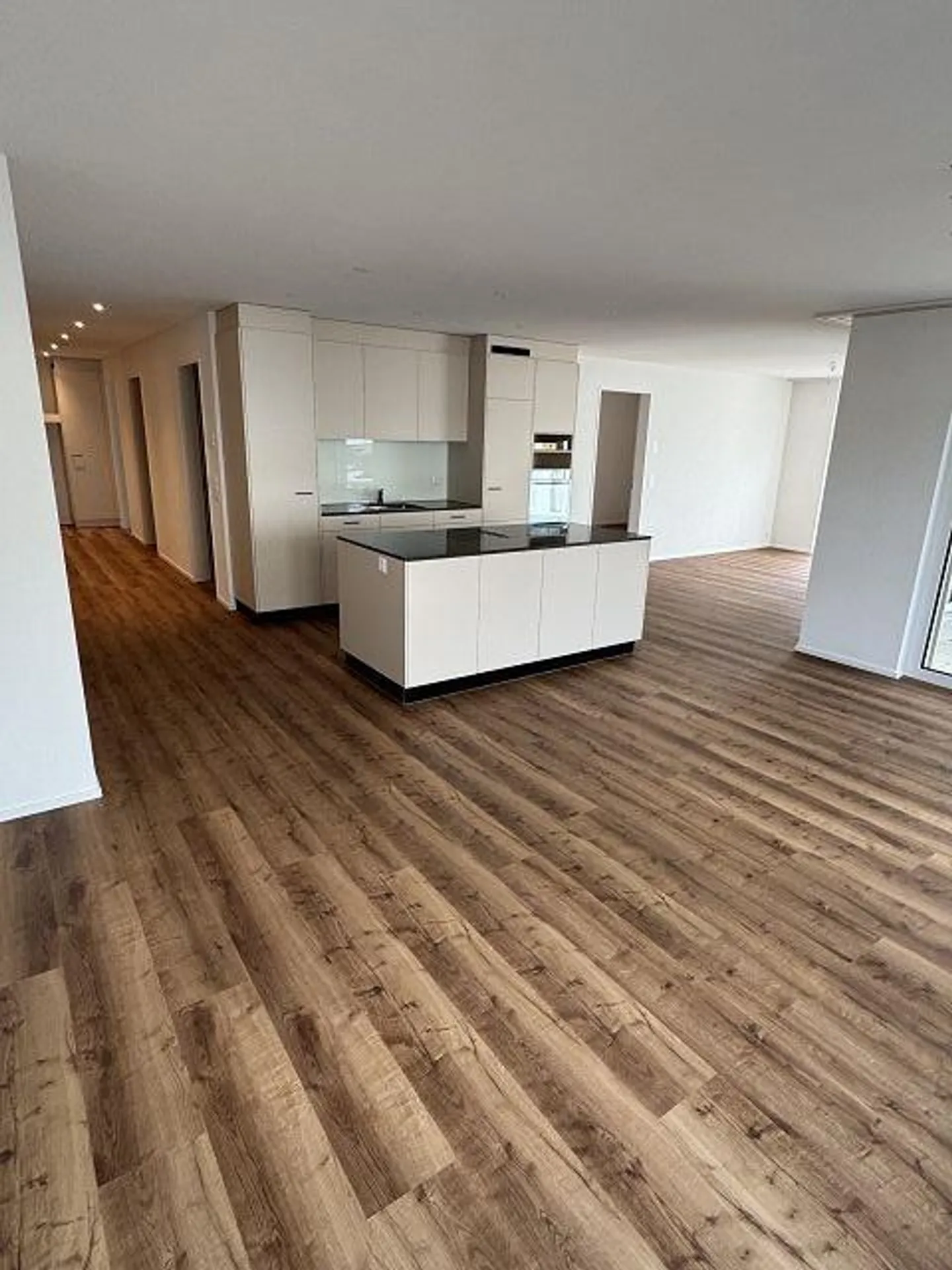 moderne 3.5-Zimmer-Neubauwohnung mit Einzugsbonus! - Foto 1 von 12