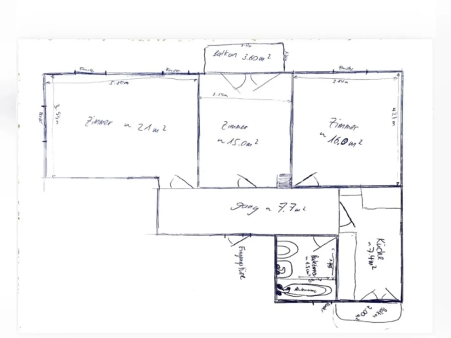 Spacious 3.5-Room Apartment - Photo 15 of 15