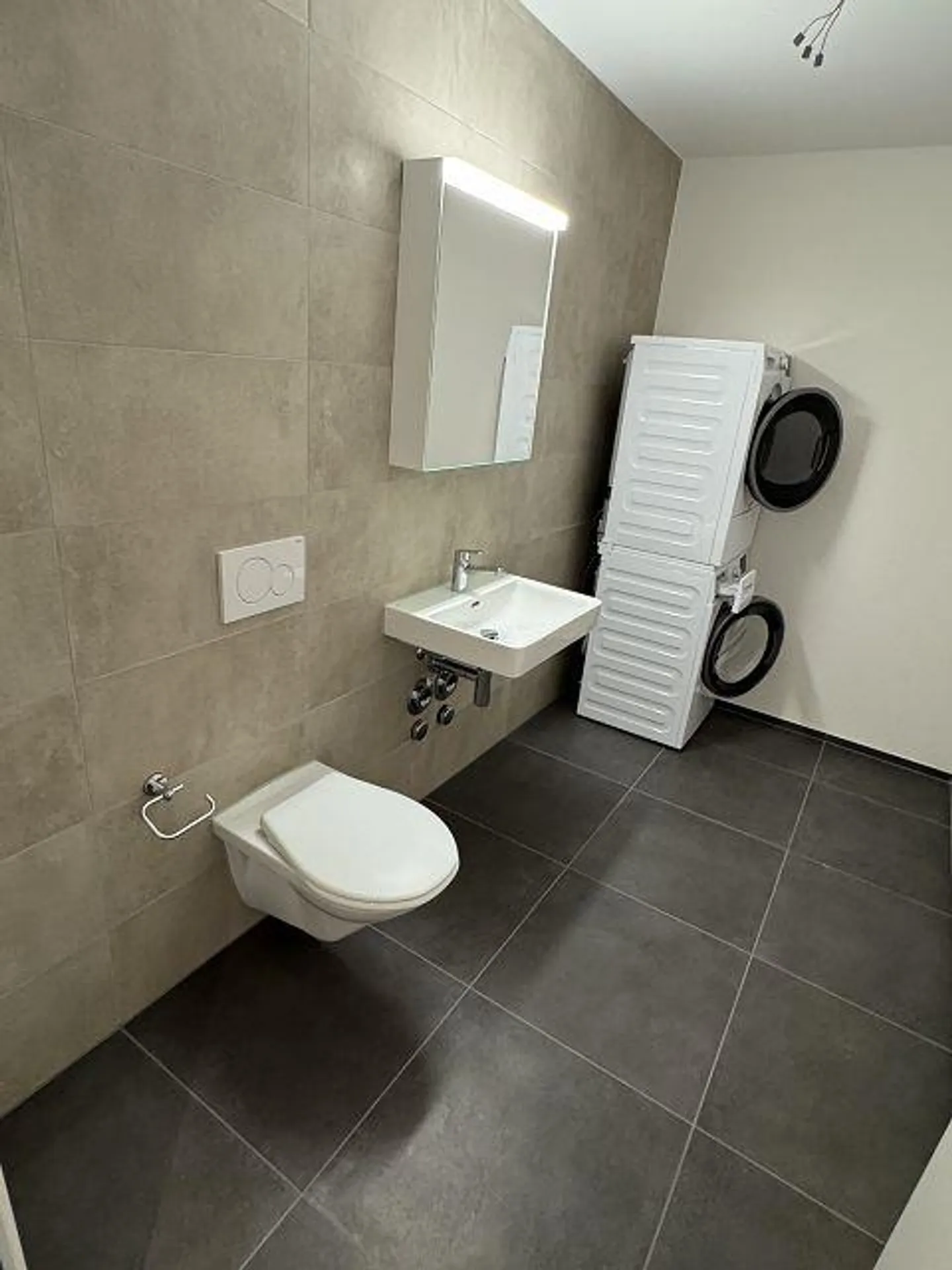 moderne 3.5-Zimmer-Neubauwohnung mit Einzugsbonus! - Foto 9 von 12