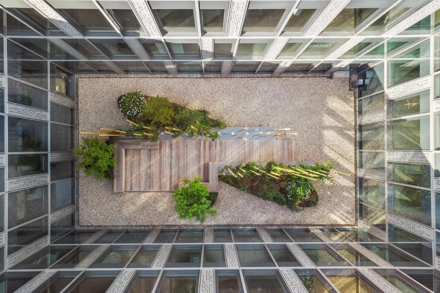 Bürofläche von etwa 477 m2 an den Toren des Etang-Viertels - Foto 3 von 3