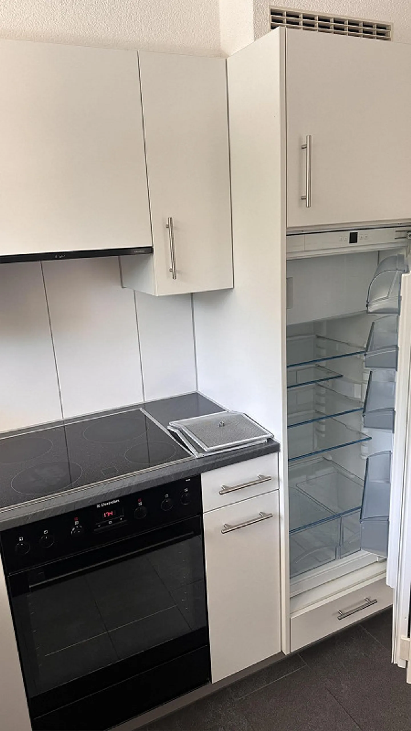 Renovated 3.5-room apartment on the 3rd floor in Rickehus - Photo 4 of 7