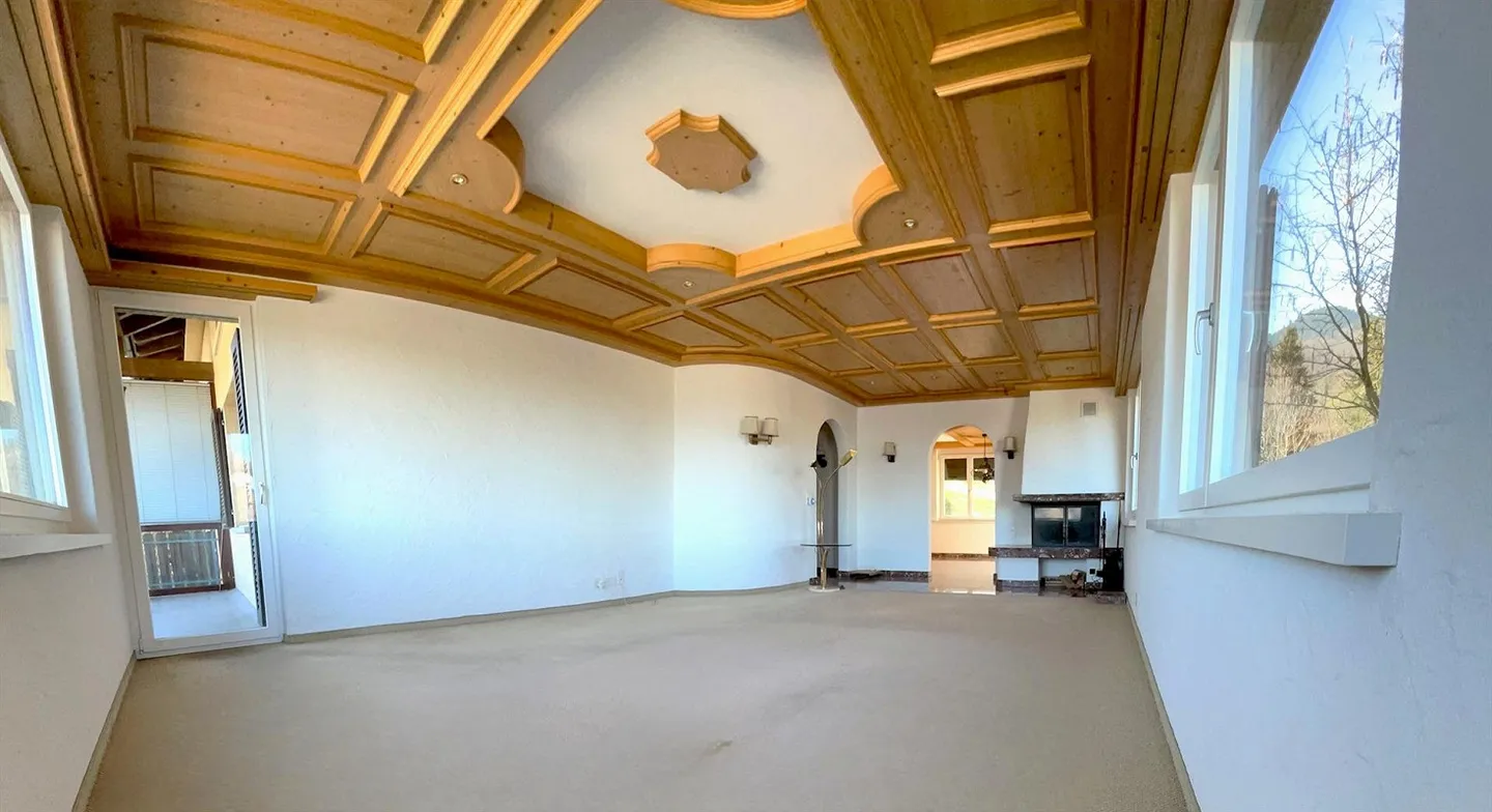 Appartement en duplex de 5,5 pièces avec combles aménagés - Photo 4 sur 15