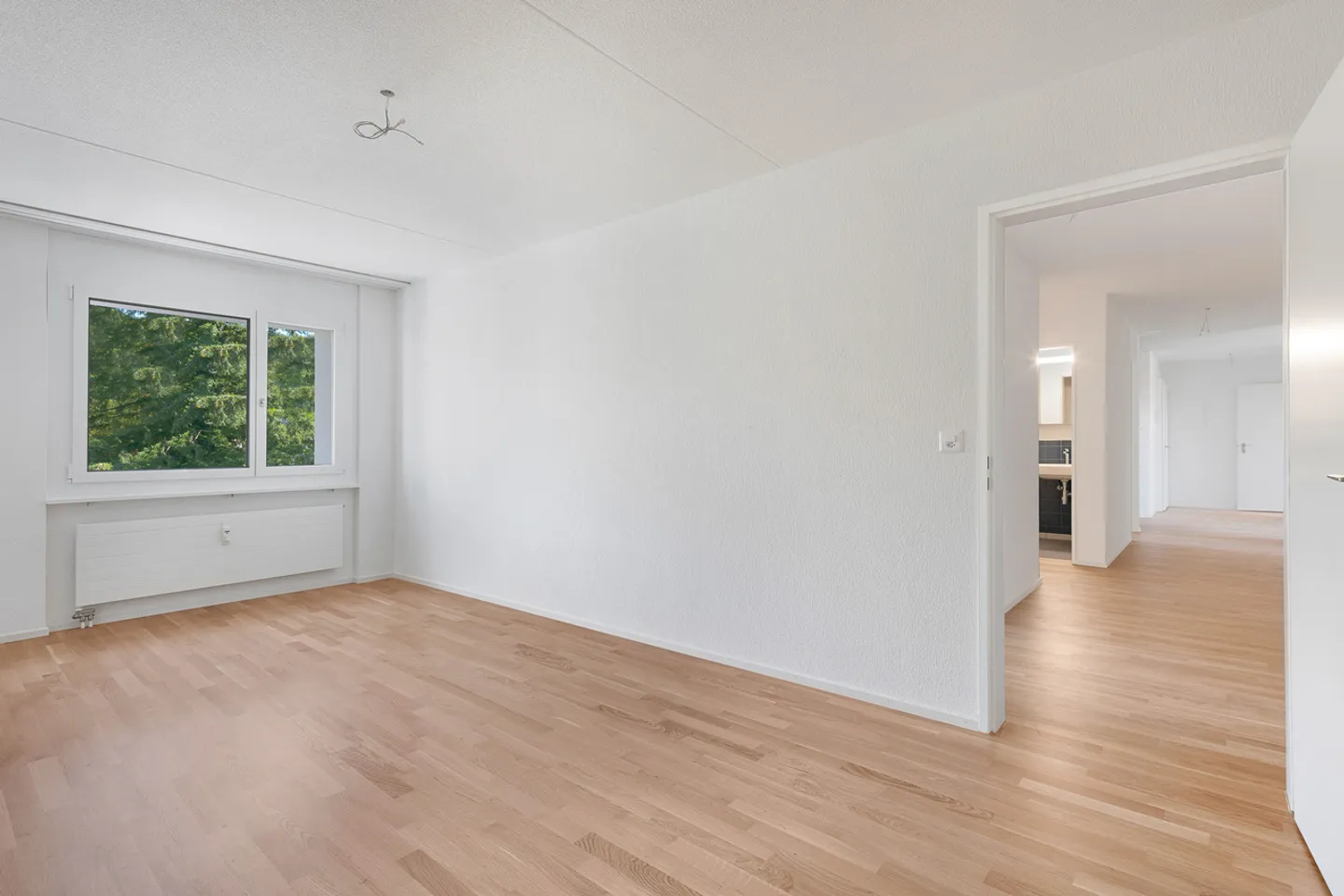 Helle Wohnung mit gemütlichem Sitzplatz - Foto 5 von 6