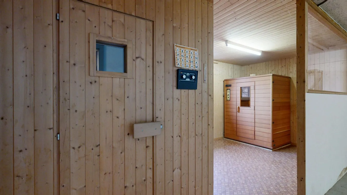 Affascinante casa unifamiliare di 5,5 stanze con grande giardino - Foto 13 di 17