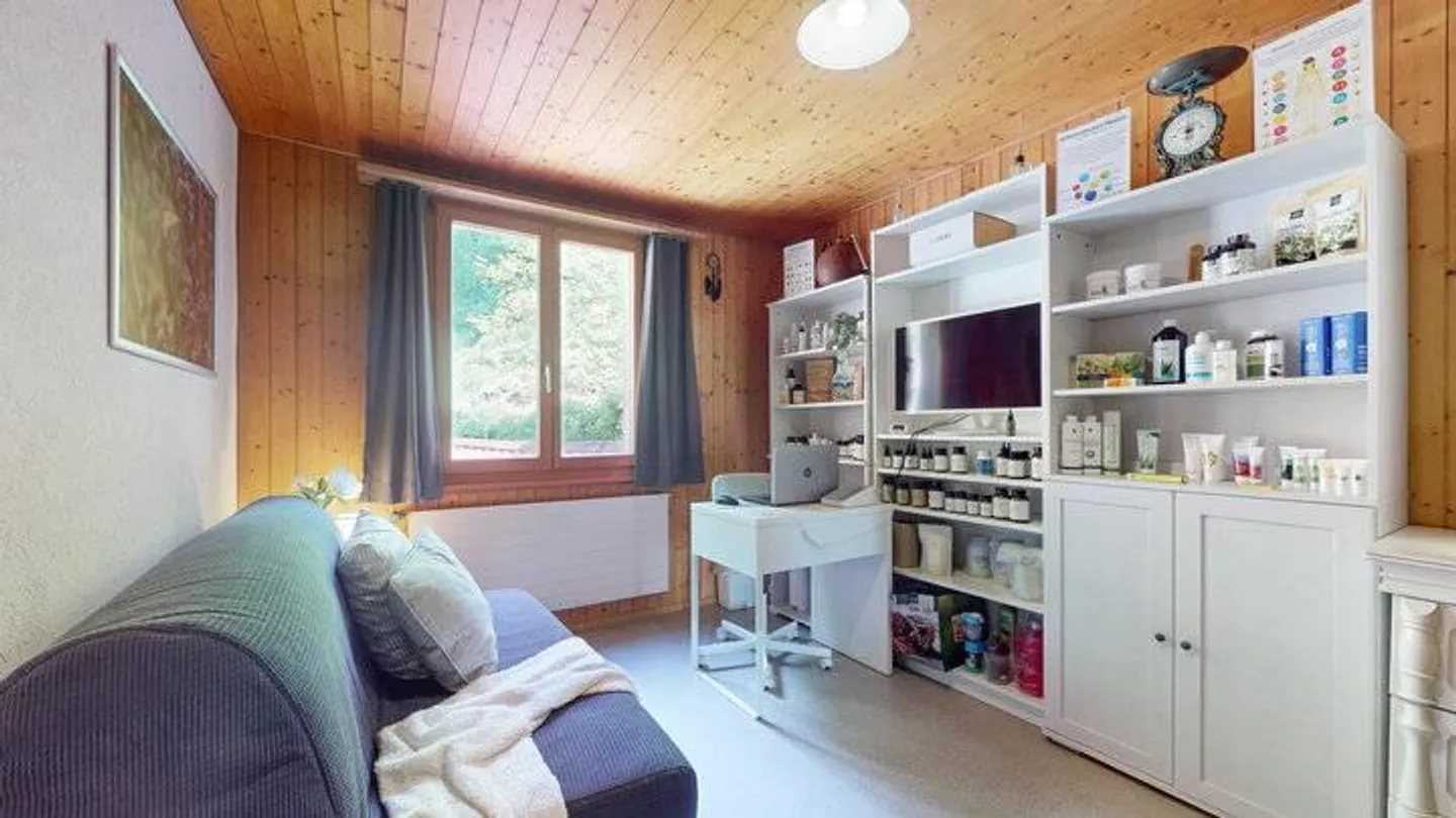 Duplex Incantevole con Giardino e Piscina - Foto 8 di 9