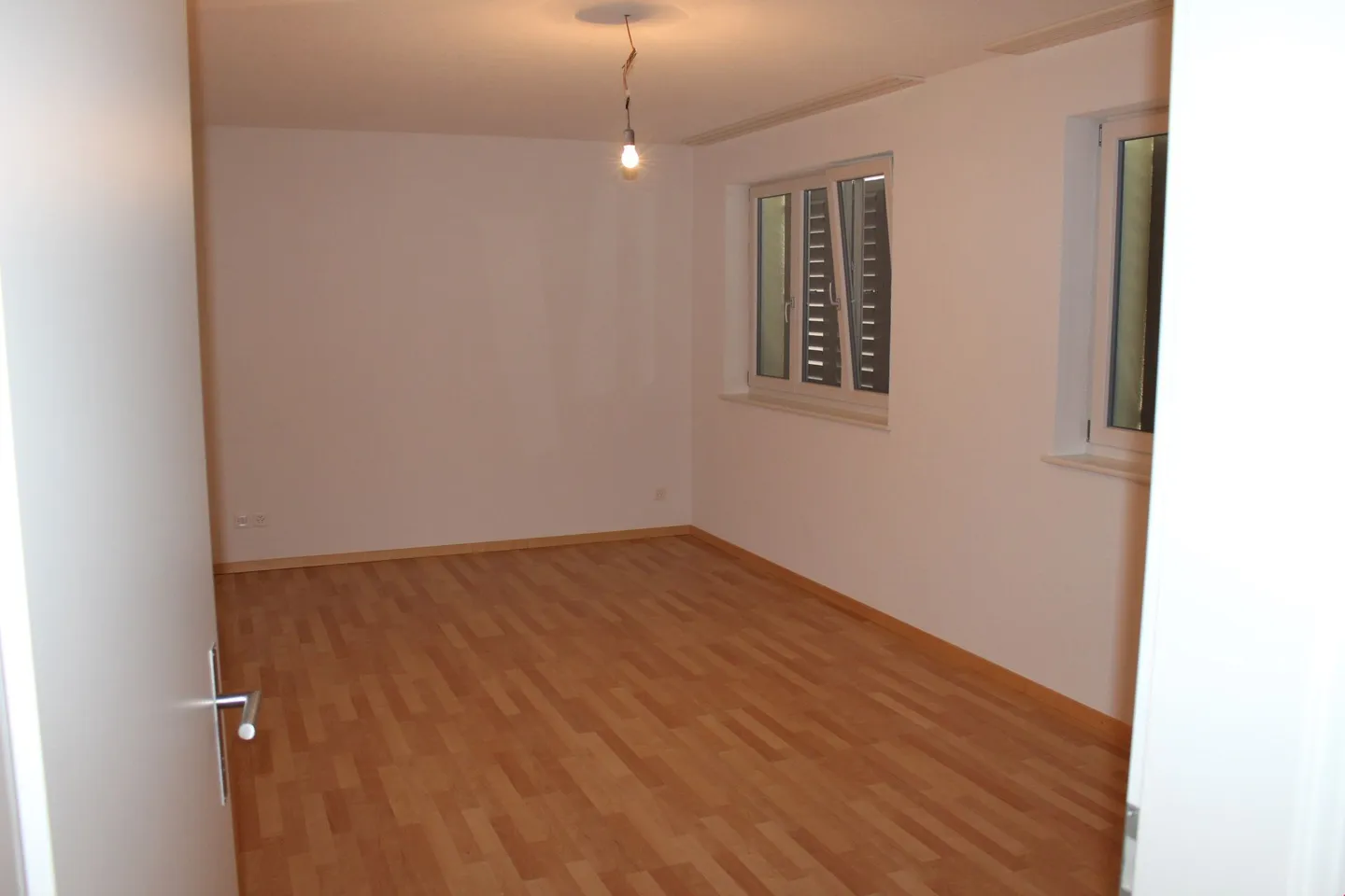 Moderne, günstige 3.5 Zi-Whg. im Erdgeschoss - Foto 6 von 9