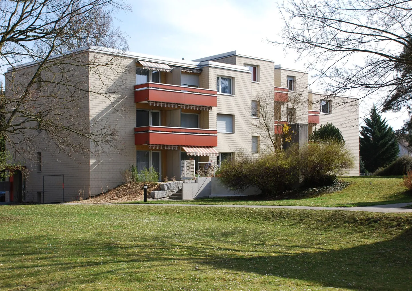 Appartamento al piano terra di 4,5 stanze - Foto 1 di 7