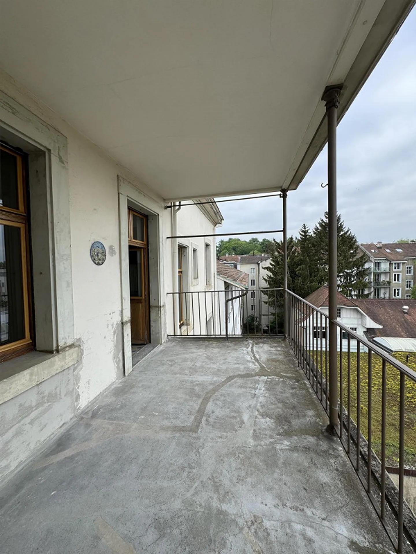 Bâle - Gundeldingen. Appartement de 5 pièces dans un bâtiment ancien classé - Photo 10 sur 11