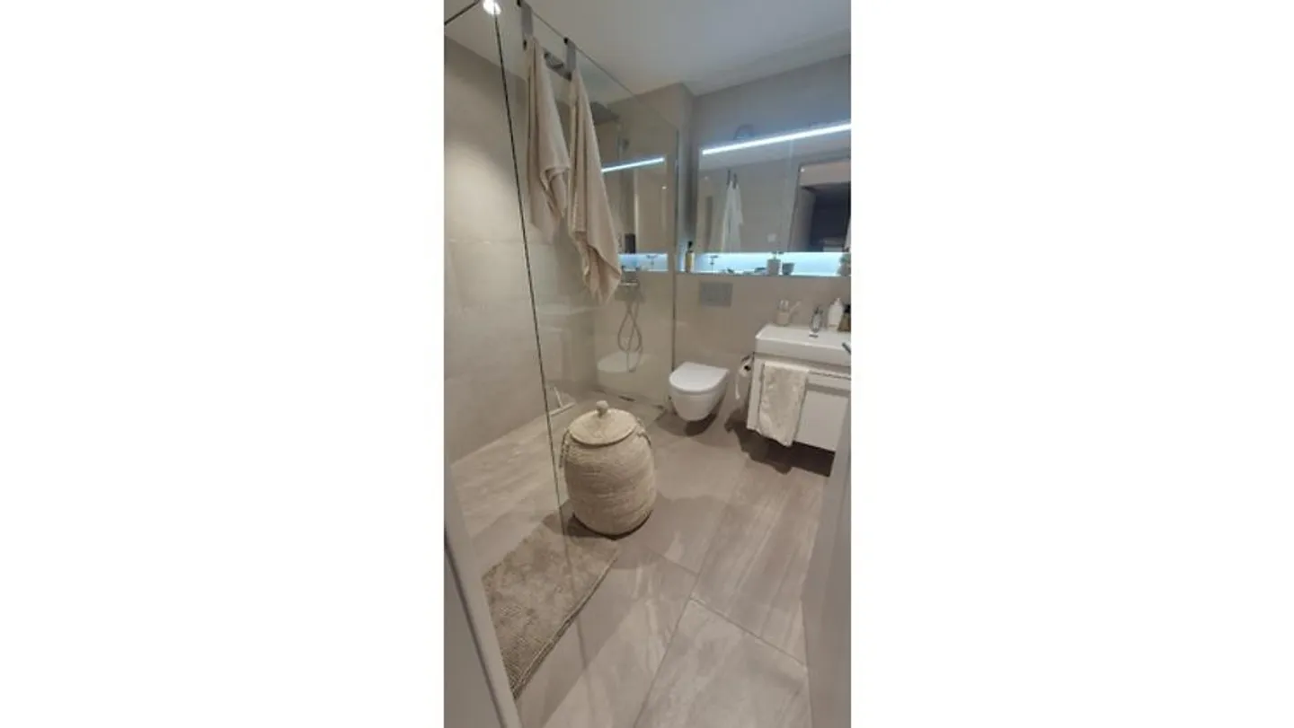 APPARTEMENT 2½ PIÈCES À SEENGEN (AG), MEUBLÉ, TEMPORAIRE - Photo 5 sur 6