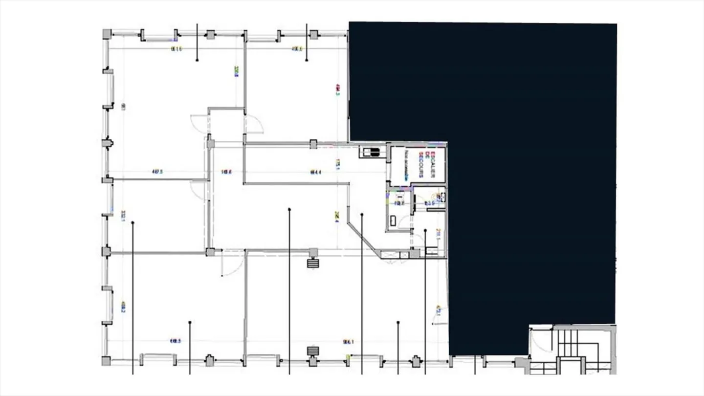 Office space for rent - Photo 3 of 3