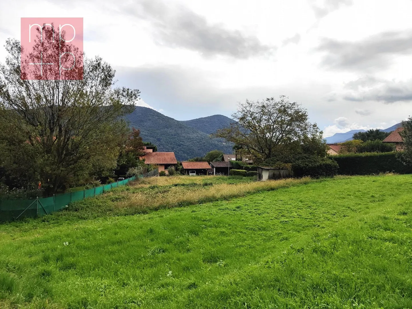 Terrain à bâtir à Agra - Photo 4 sur 8