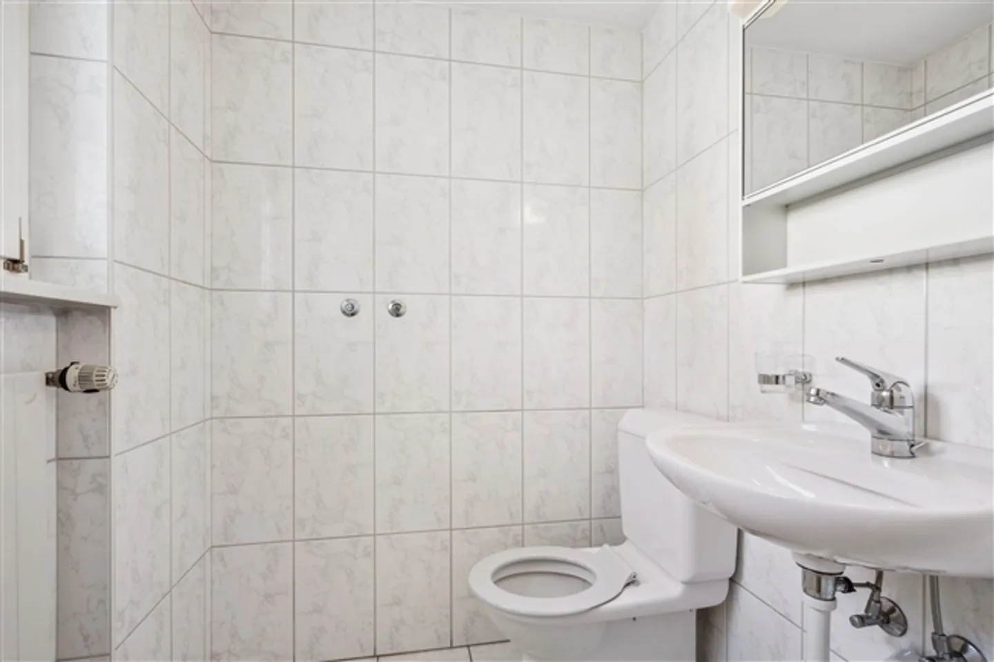 Casa a schiera affascinante 3.5 stanze ad Aarau Rohr - Foto 6 di 13