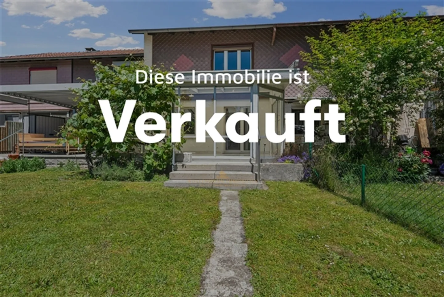 Casa a schiera affascinante 3.5 stanze ad Aarau Rohr - Foto 1 di 13