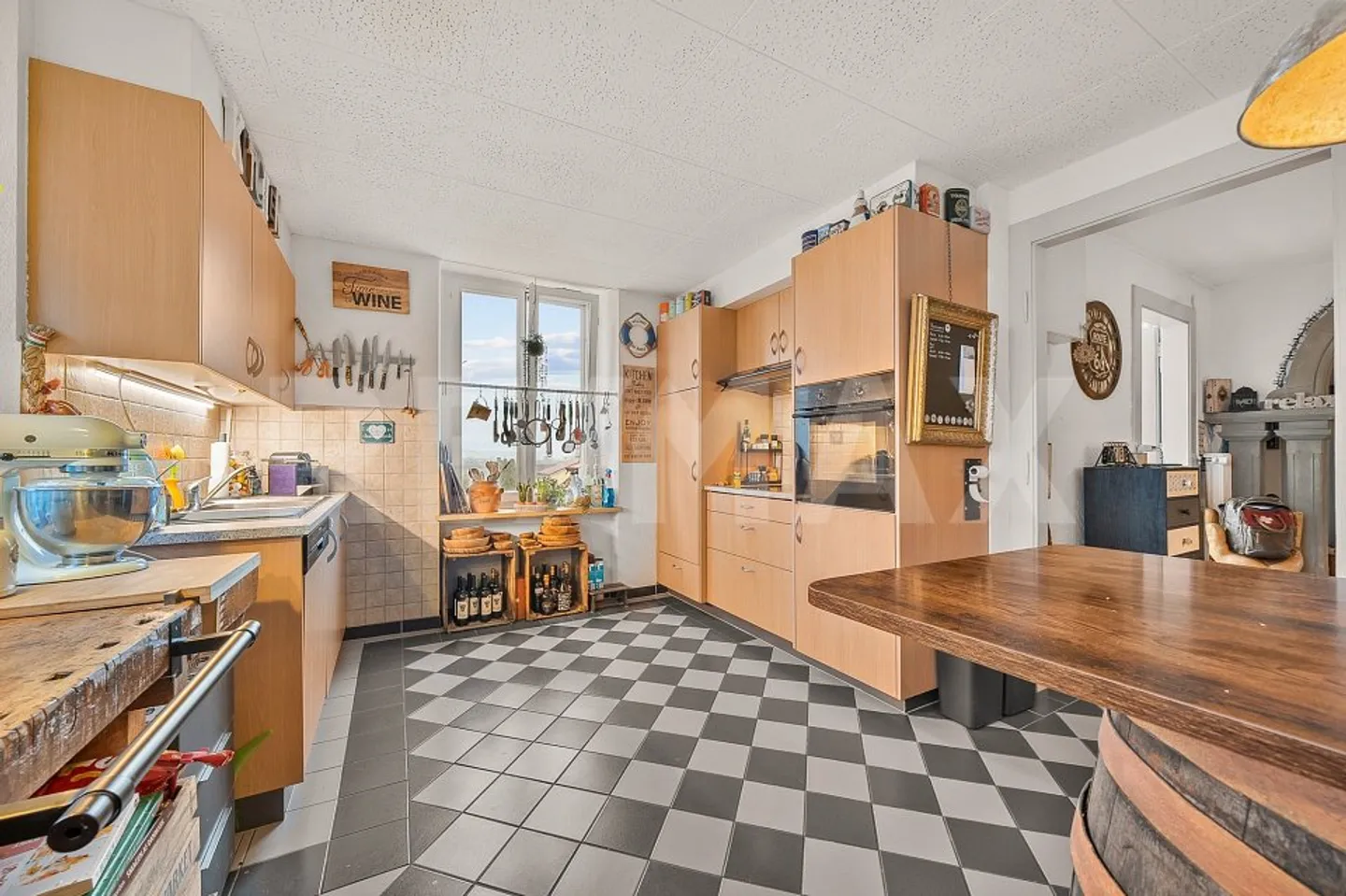 Three apartments to live, gather or invest - Photo 3 of 13