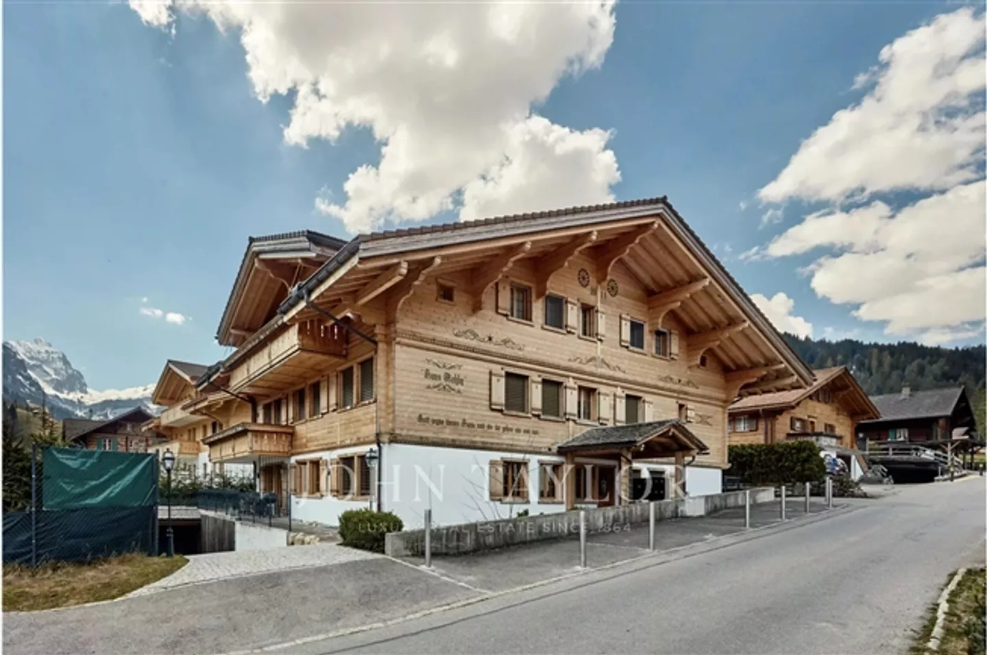 Penthouse lussuoso a Feutersoey, vicino a Gstaad e a uno dei laghi più belli della Svizzera - Foto 11 di 11