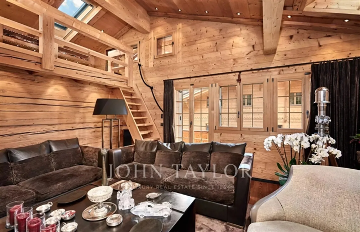 Penthouse lussuoso a Feutersoey, vicino a Gstaad e a uno dei laghi più belli della Svizzera - Foto 9 di 11