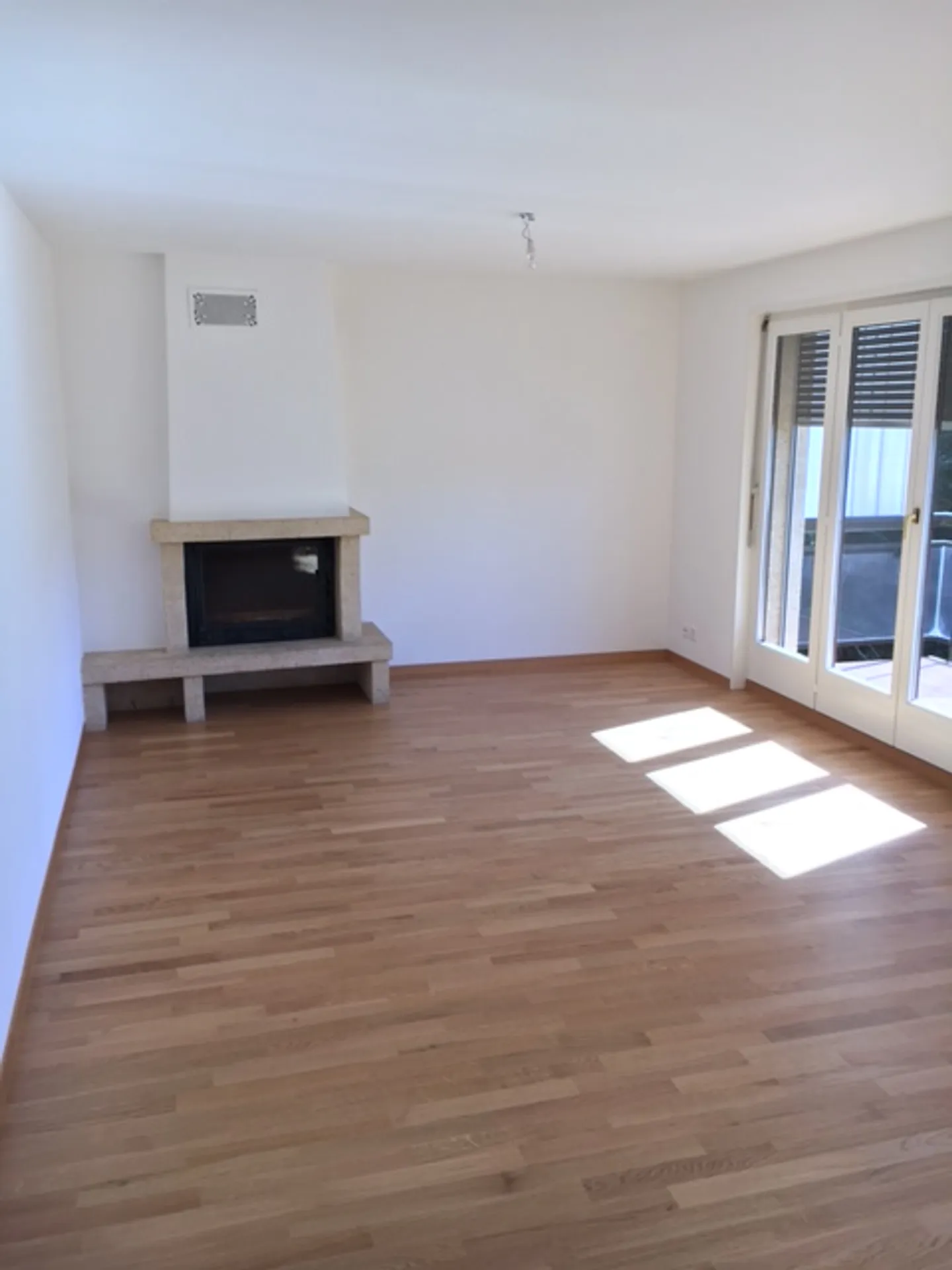 4.5 Room Apartment - Photo 4 of 6