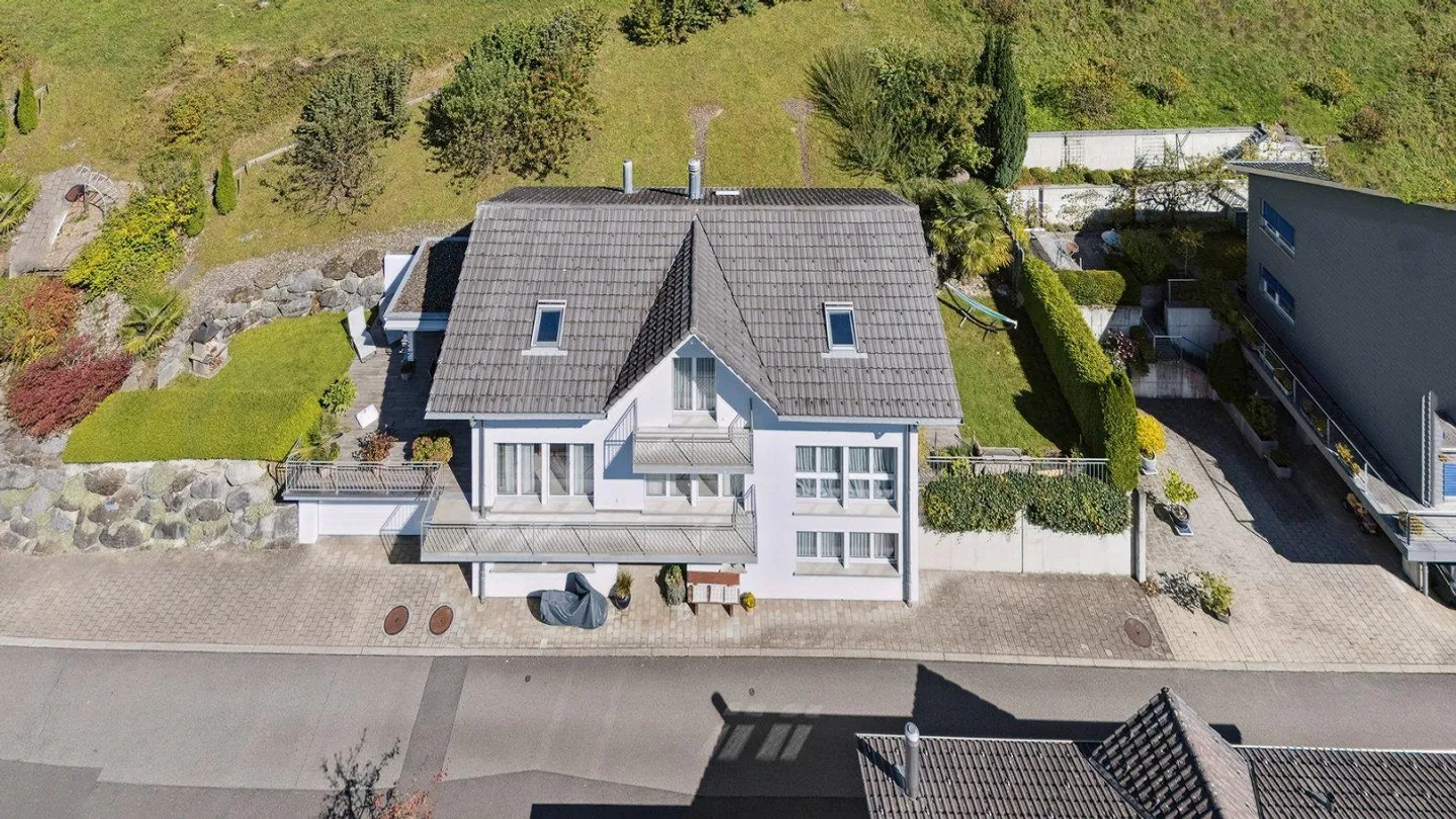 AgentSelly - Maison individuelle moderne avec panorama alpin - Photo 13 sur 13