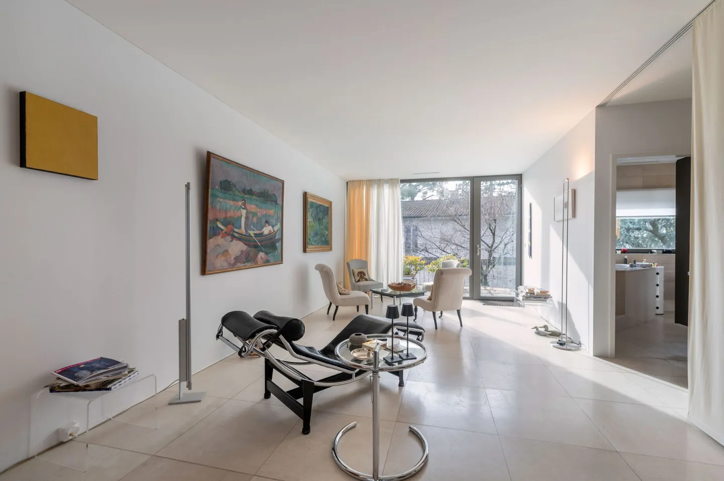 Elegant Penthouse Apartment in Bruderholz - Photo 7 of 14