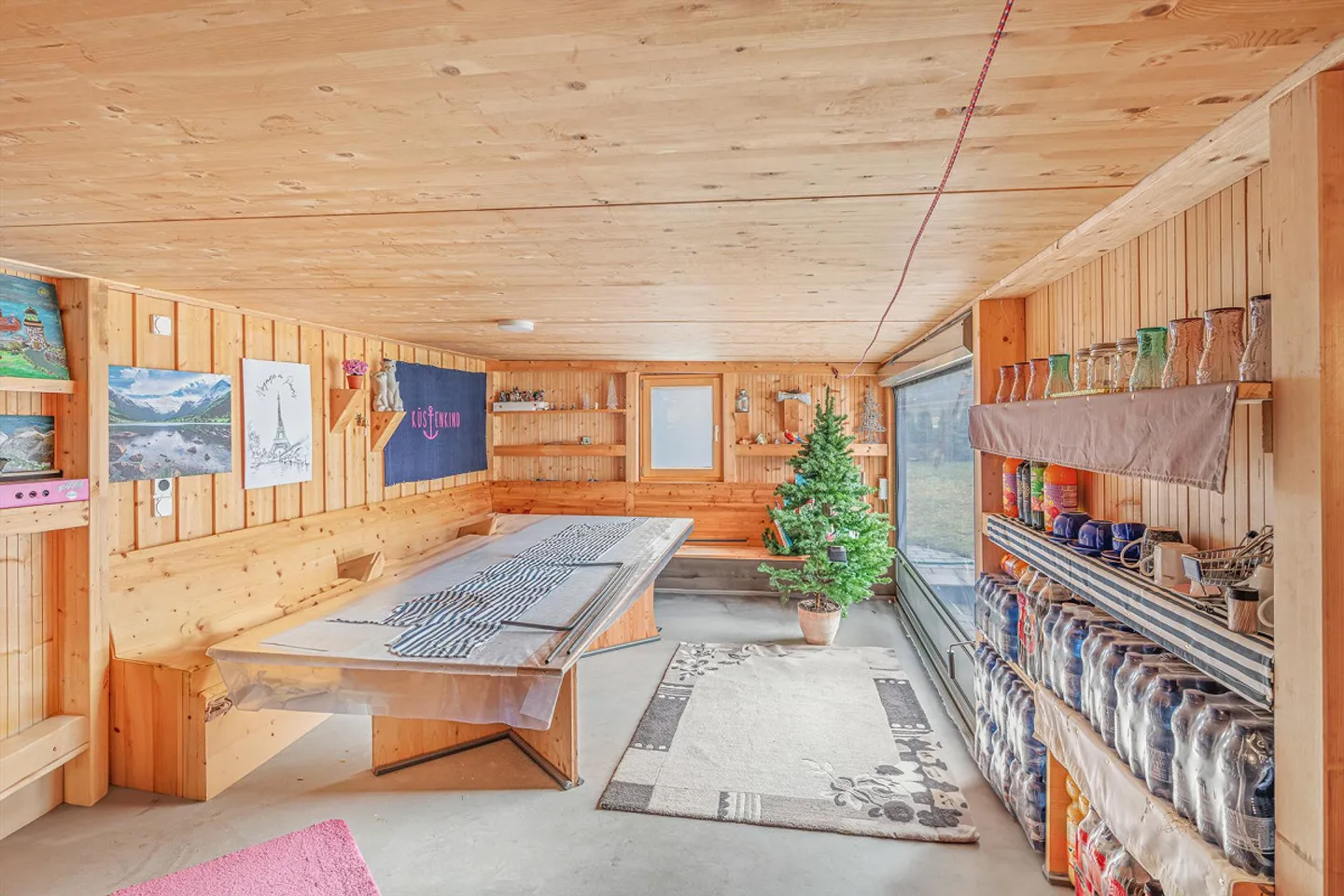 Geräumiges Zweifamilienhaus mit Wohnmobilgarage - Foto 5 von 7