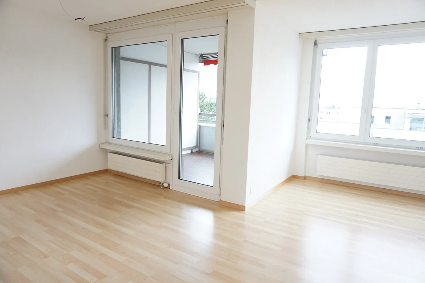 Gosszügige 3.5-Zimmer-Wohnung - Foto 2 von 6