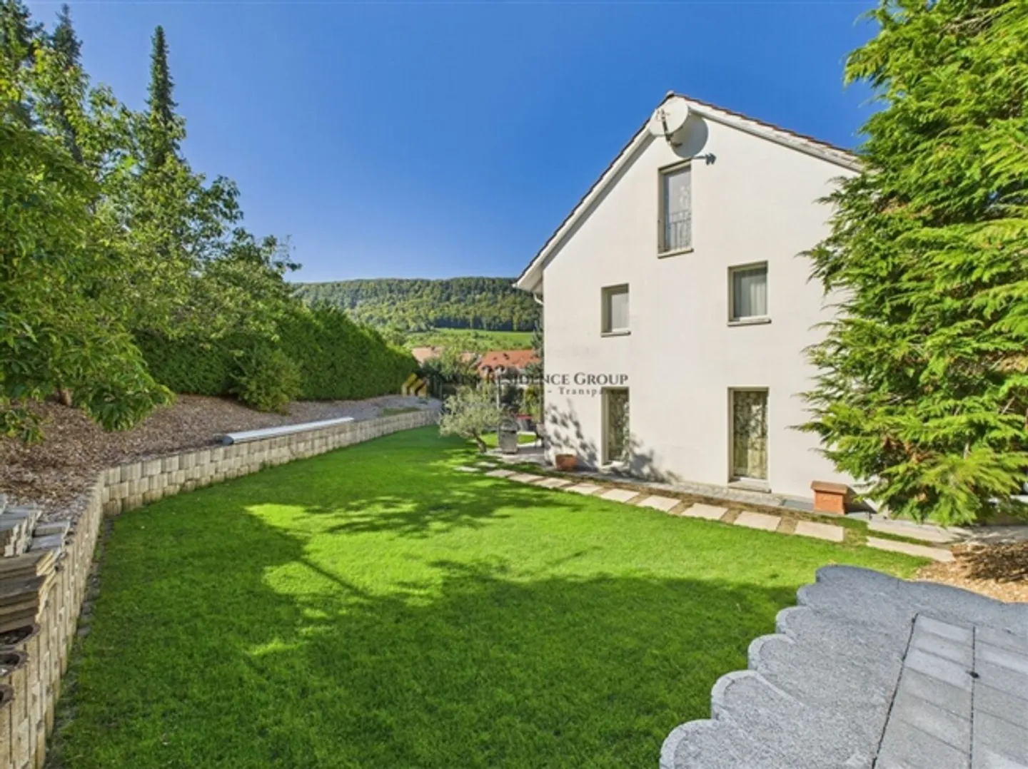 Living with style and comfort guarantee - with a dream whirlpool! - Photo 4 of 20