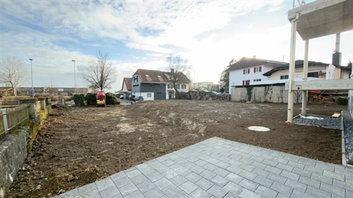 Maison multifamiliale entièrement rénovée avec réserve foncière dans une commune fiscalement avantageuse - Photo 7 sur 20