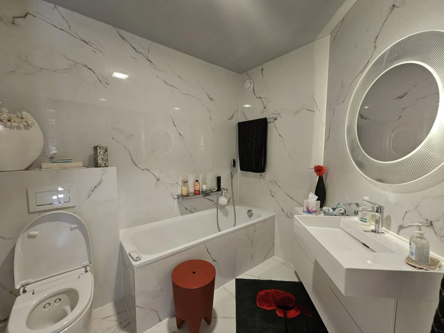 Charmantes Reihenhaus in Sion - Foto 6 von 9