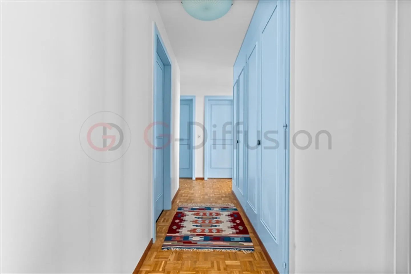 Spacious apartment with panoramic views of Lake Geneva and Lavaux - Photo 6 of 13