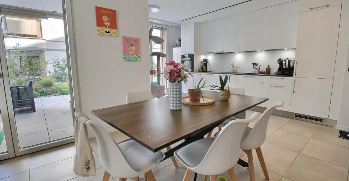 Luxuswohnung mit Terrasse - Foto 1 von 8