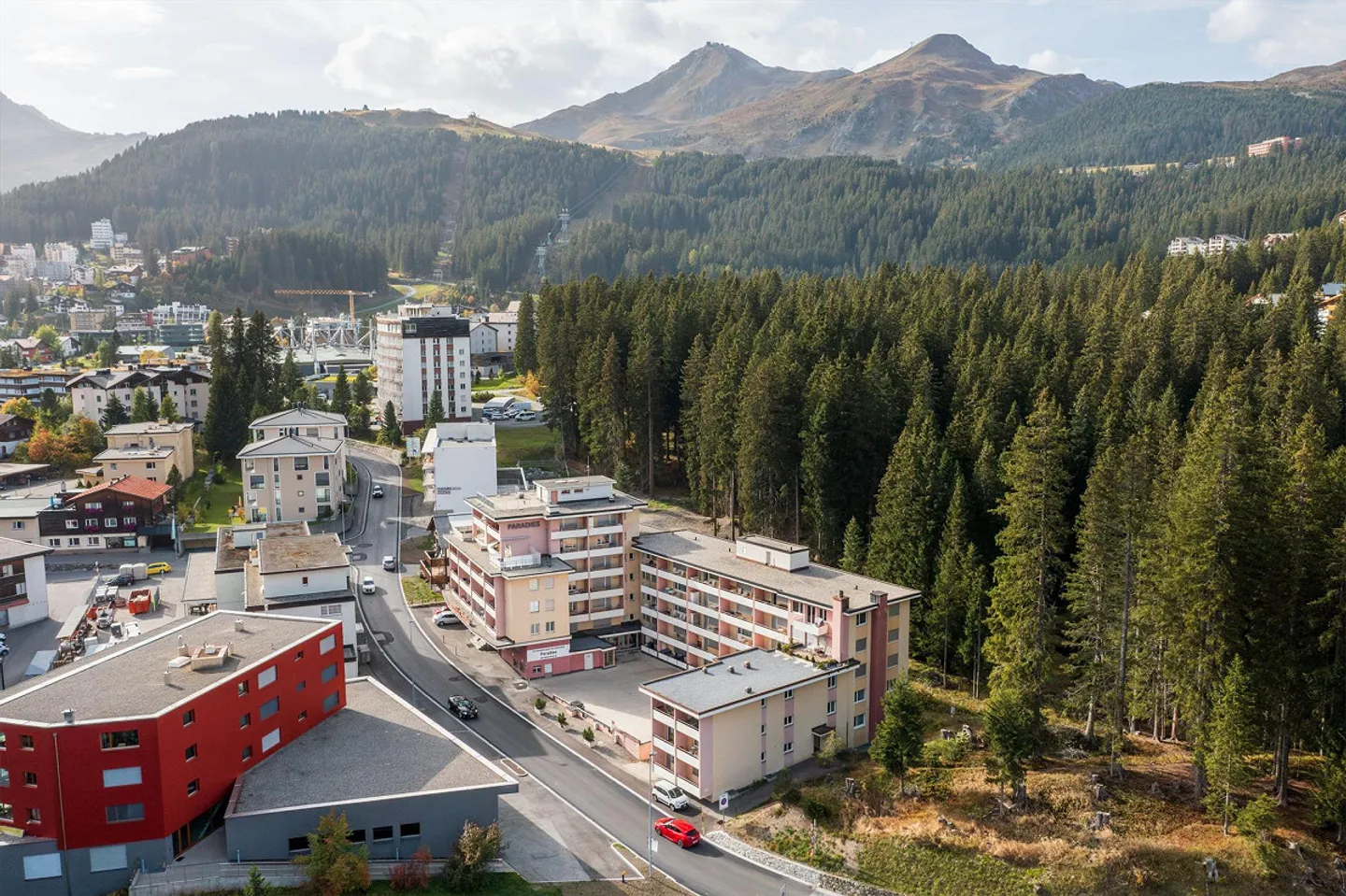 4-Room Studio Package with Balcony and Mountain View in Arosa - Photo 7 of 7