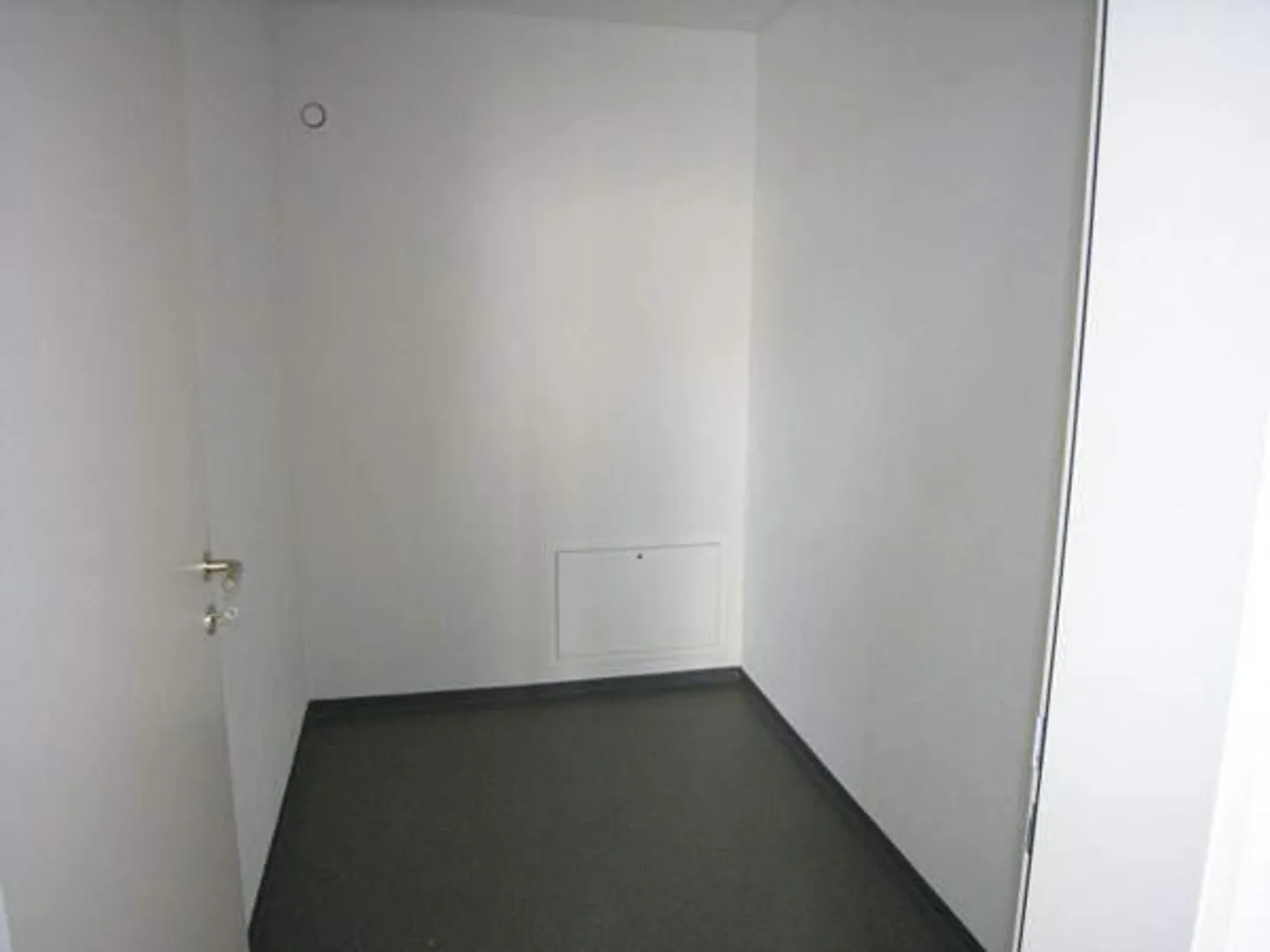 Affordable apartment in the Accordina development - Photo 9 of 10